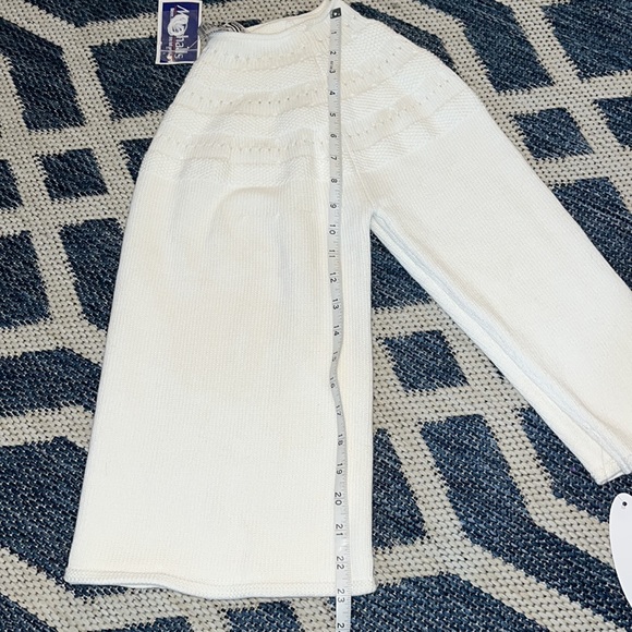 All white S&P sweater size XL - Picture 7 of 9